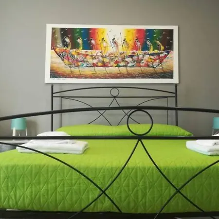 Casa Bacoli A ゲストハウス Pralormo